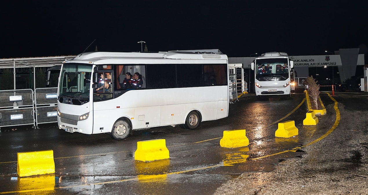 Savcı “Hepsi suç ortağı” demişti, Narin davasında sanıklar yeniden adliyede