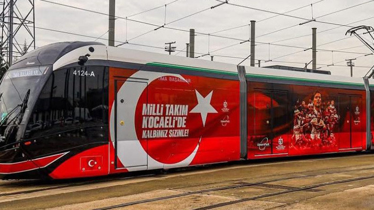 14 ekim bugun tramvay ucretsiz mi milli mac oncesi tramvay bedava mi olacak jEklPQZt.jpg