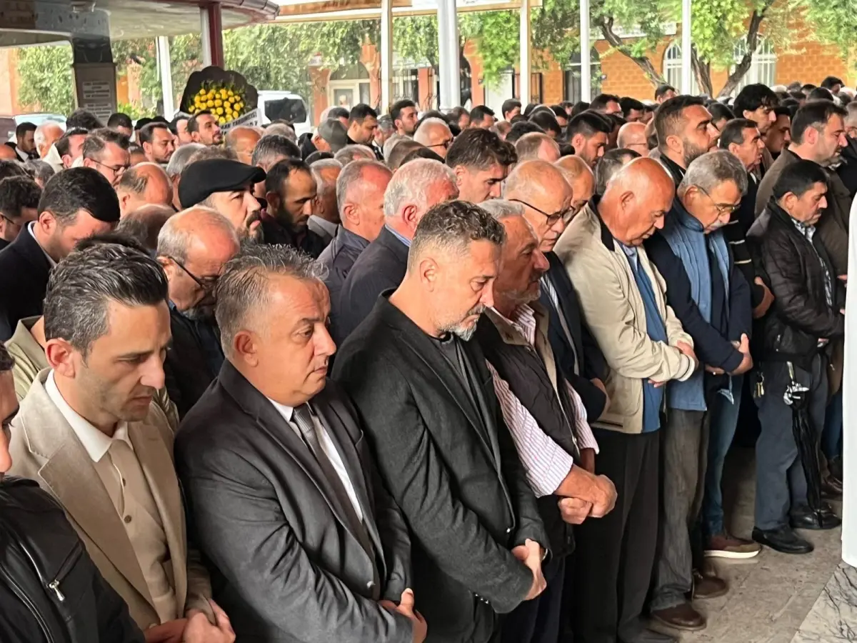 avukat uzeyir cicekci son yolculuguna ugurlandi O9zITNmf