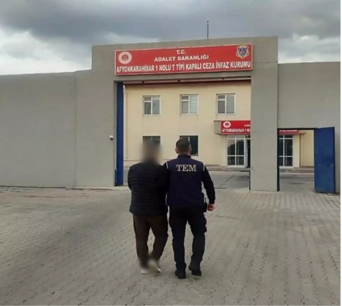 fetoye yonelik operasyonda aranan sahis yakalandi a5bSqMOF.jpg