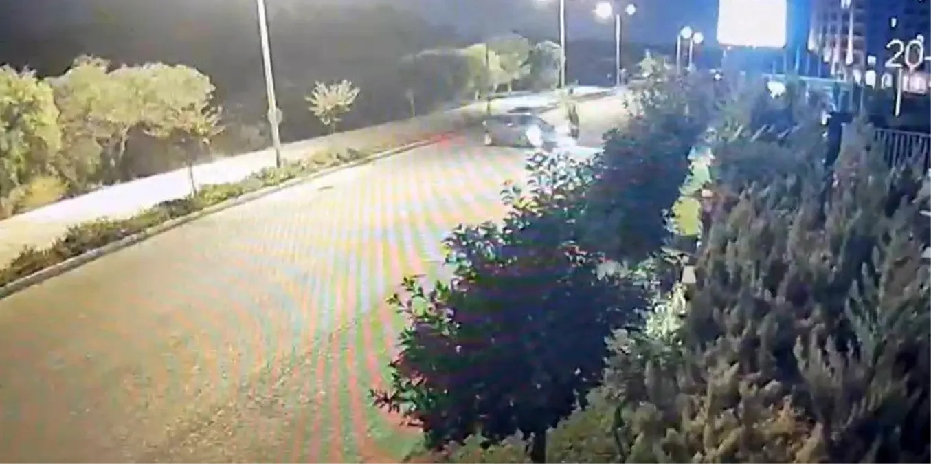 manavgatta motosiklet kazasi surucu yaralandi tz9cgNLN.jpg