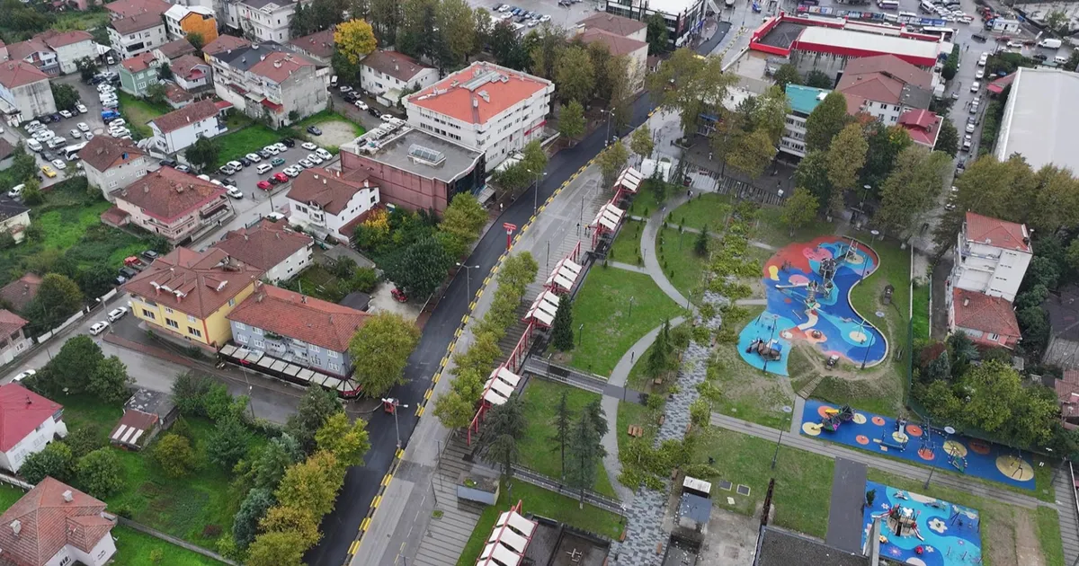 sakaryada hendekin kalbi sehit gaffar okkan bulvarina buyuksehir dokunusu xHEhwISy.webp