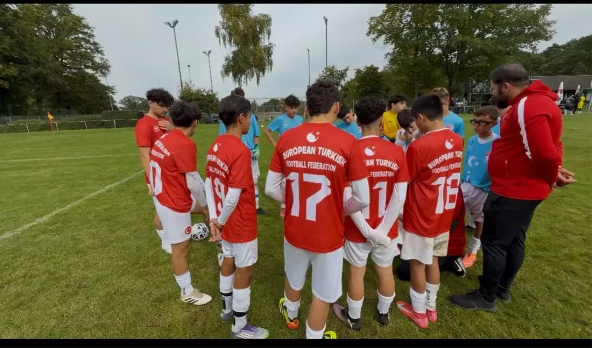 turk genc futbolculara yeni firsatlar 5r3XN9MP