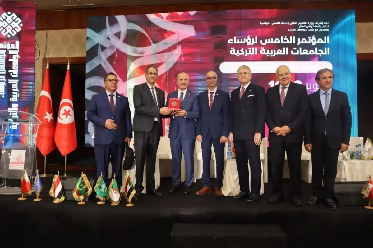 turkiye ve arap universiteleri arasinda is birligi kongresi AcjHm4CI.jpg