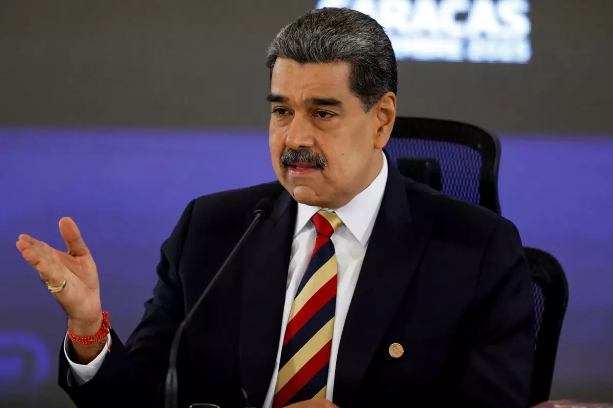 İsviçre’den Maduro’ya Varlık Dondurma Kararı