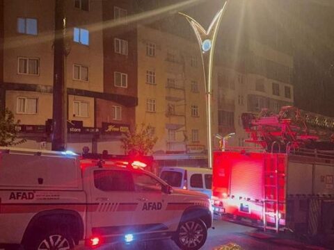 Hakkari’de Temel Kazısı Sonrası 6 Bina Tahliye Edildi